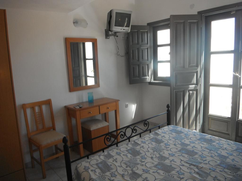 Dagris Villa Studios Kamári Habitación foto